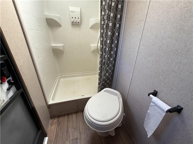 2016 Travel Trailer JAYCO (Stk: U10991) in London - Image 11 of 34 2016 Travel Trailer JAYCO (Stk: U10991) in London - Image 11 of 34