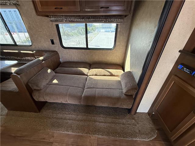 2016 Travel Trailer JAYCO (Stk: U10991) in London - Image 14 of 34 2016 Travel Trailer JAYCO (Stk: U10991) in London - Image 14 of 34