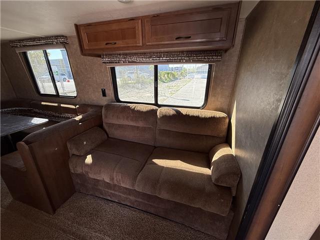 2016 Travel Trailer JAYCO (Stk: U10991) in London - Image 15 of 34 2016 Travel Trailer JAYCO (Stk: U10991) in London - Image 15 of 34