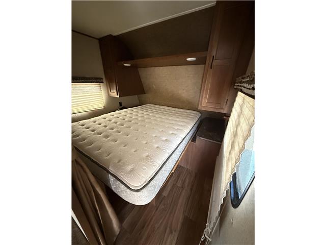 2016 Travel Trailer JAYCO (Stk: U10991) in London - Image 19 of 34 2016 Travel Trailer JAYCO (Stk: U10991) in London - Image 19 of 34