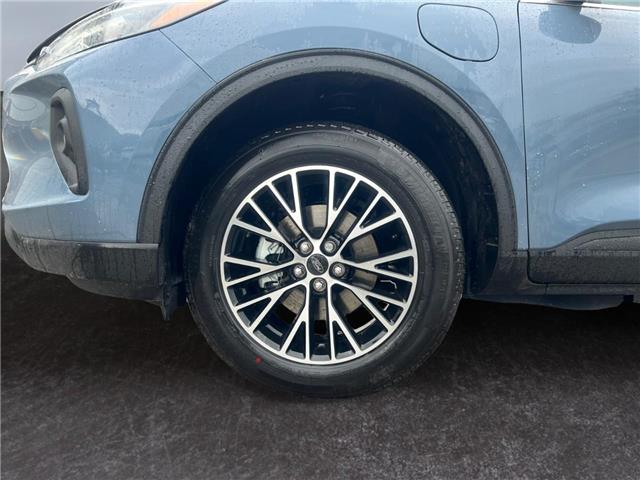 2025 Ford Escape PHEV (Stk: 12102) in Golden - Image 16 of 16