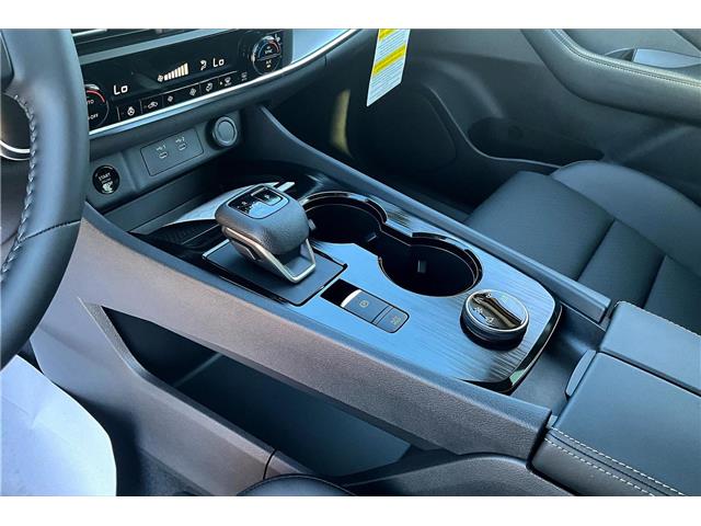 2026 Nissan Rogue SV Moonroof (Stk: 1365BNN) in Owen Sound - Image 8 of 13 2026 Nissan Rogue SV Moonroof (Stk: 1365BNN) in Owen Sound - Image 8 of 13