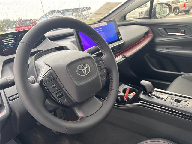 2026 Toyota Prius Plug-In Hybrid XSE (Stk: 3059229) in Cranbrook - Image 9 of 18
