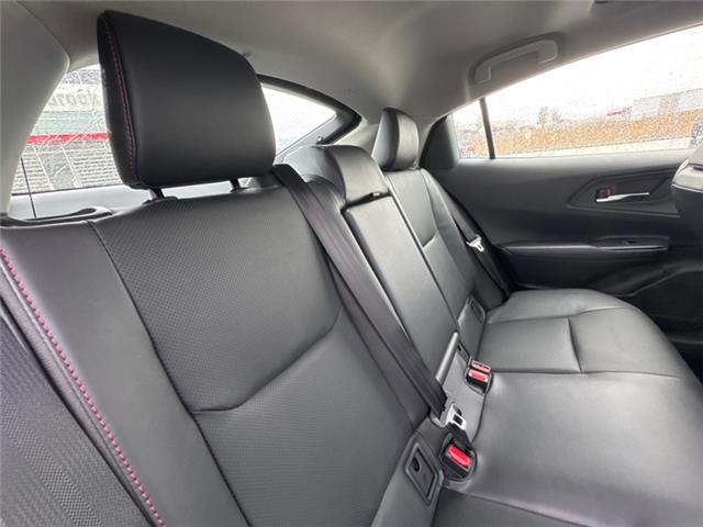 2026 Toyota Prius Plug-In Hybrid XSE (Stk: 3059229) in Cranbrook - Image 11 of 18