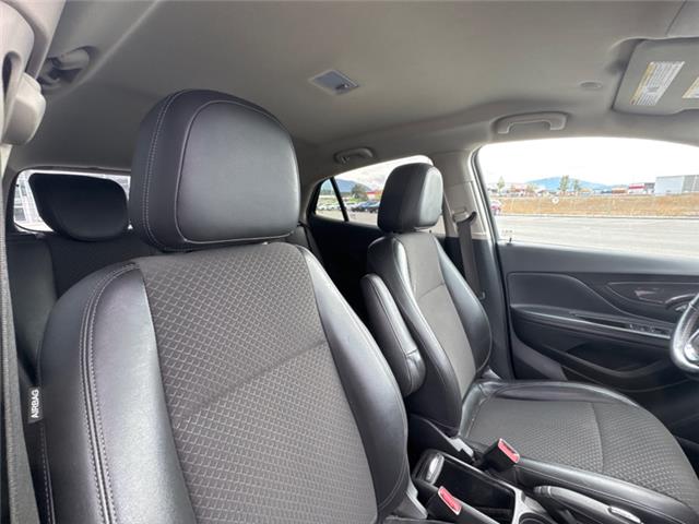 2019 Buick Encore Preferred (Stk: W588797B) in Cranbrook - Image 11 of 15