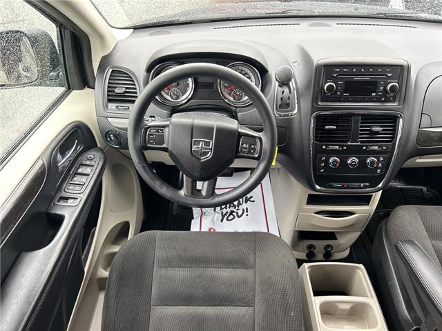 2019 Dodge Grand Caravan SXT (Stk: 127701J) in Surrey - Image 13 of 15