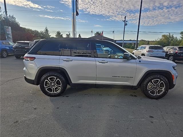 2023 Jeep Grand Cherokee 4xe Trailhawk (Stk: U2545A) in Miramichi - Image 6 of 14