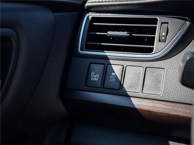 2017 Toyota Camry XLE (Stk: 8625A) in Hamilton - Image 15 of 24
