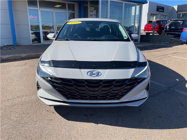 2022 Hyundai Elantra ESSENTIAL in Charlottetown - Image 4 of 17
