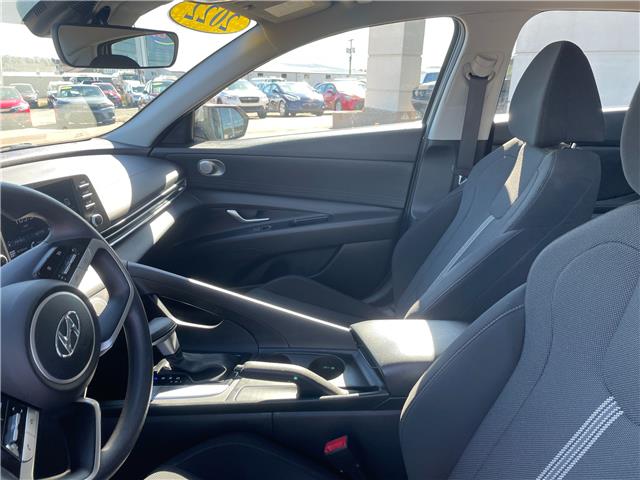 2022 Hyundai Elantra ESSENTIAL in Charlottetown - Image 11 of 17