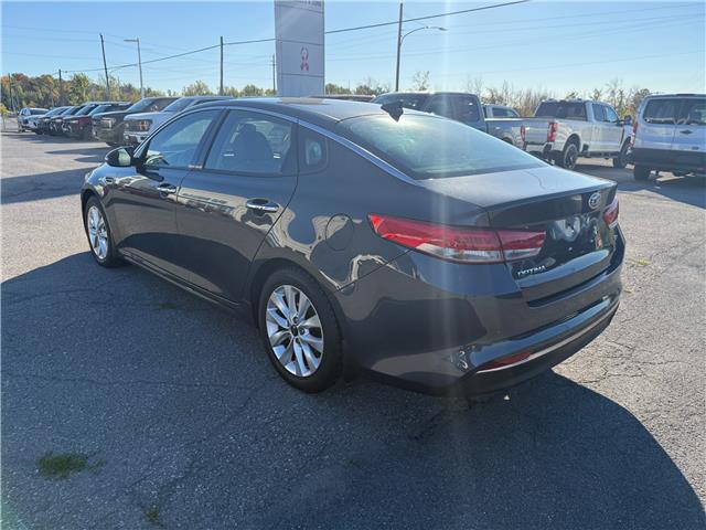 2018 Kia Optima EX in Morrisburg - Image 6 of 8