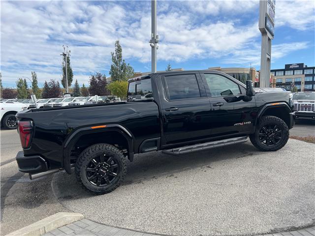 2026 GMC Sierra 3500HD AT4 (Stk: TF117700) in Calgary - Image 9 of 24