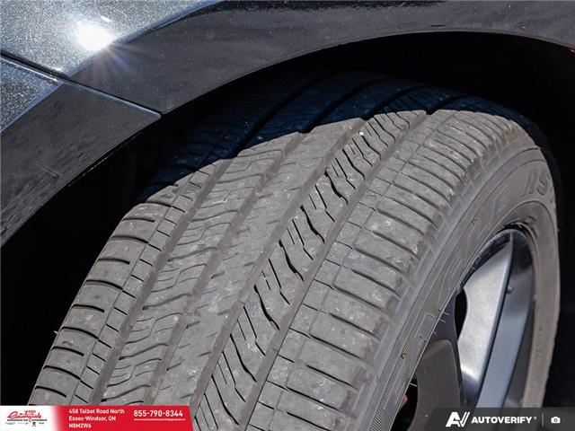 2022 Chrysler Pacifica Limited (Stk: 251702) in Essex-Windsor - Image 8 of 31