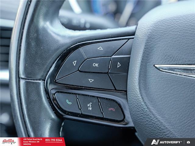 2022 Chrysler Pacifica Limited (Stk: 251702) in Essex-Windsor - Image 22 of 31