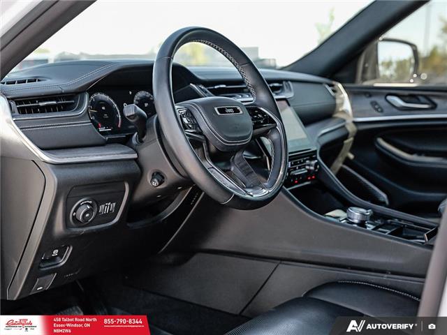 2022 Jeep Grand Cherokee L Overland (Stk: 251981) in Essex-Windsor - Image 16 of 31