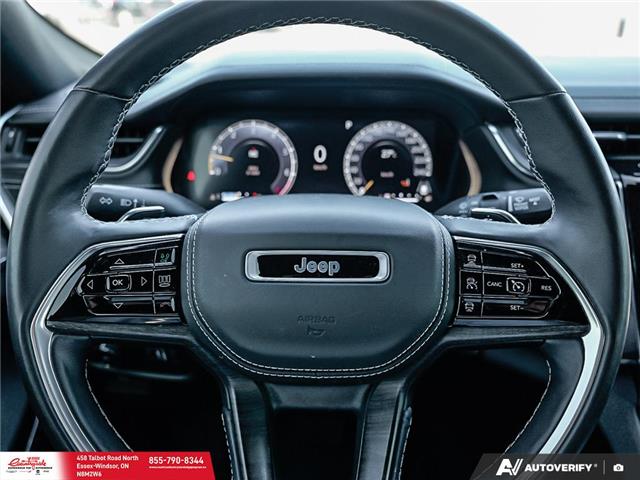 2022 Jeep Grand Cherokee L Overland (Stk: 251981) in Essex-Windsor - Image 17 of 31