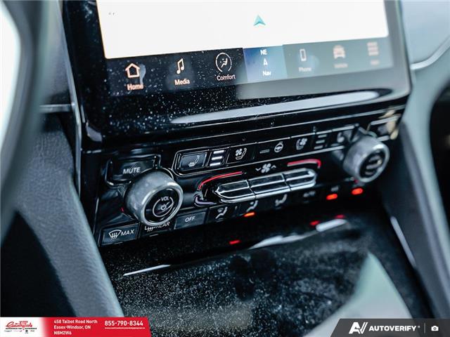 2022 Jeep Grand Cherokee L Overland (Stk: 251981) in Essex-Windsor - Image 24 of 31