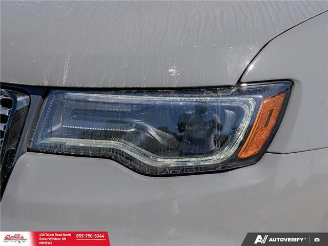 2020 Jeep Grand Cherokee Laredo (Stk: 62511) in Essex-Windsor - Image 12 of 31