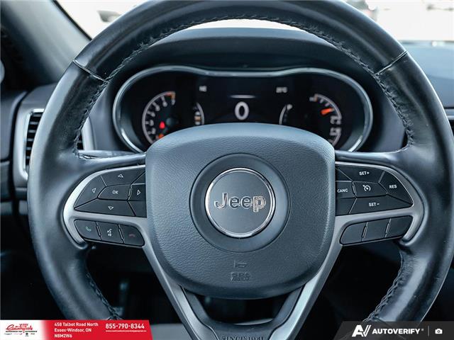2020 Jeep Grand Cherokee Laredo (Stk: 62511) in Essex-Windsor - Image 17 of 31