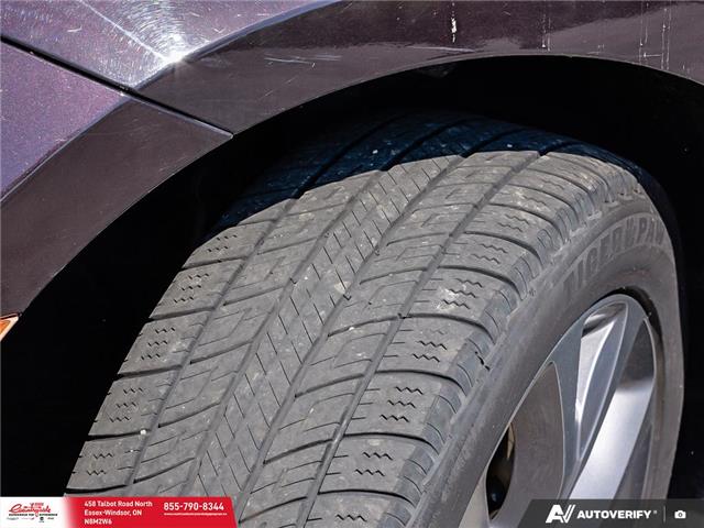 2017 Chrysler Pacifica Limited (Stk: 251851) in Essex-Windsor - Image 8 of 31