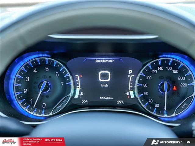2017 Chrysler Pacifica Limited (Stk: 251851) in Essex-Windsor - Image 18 of 31