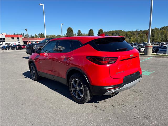 2023 Chevrolet Blazer LT (Stk: U8981A) in Uxbridge - Image 5 of 27 2023 Chevrolet Blazer LT (Stk: U8981A) in Uxbridge - Image 5 of 27