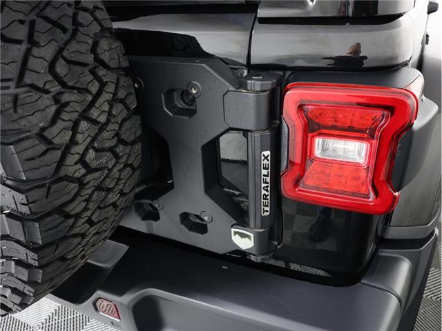 2020 Jeep Wrangler Unlimited Sahara (Stk: 25J162B) in Calgary - Image 10 of 24