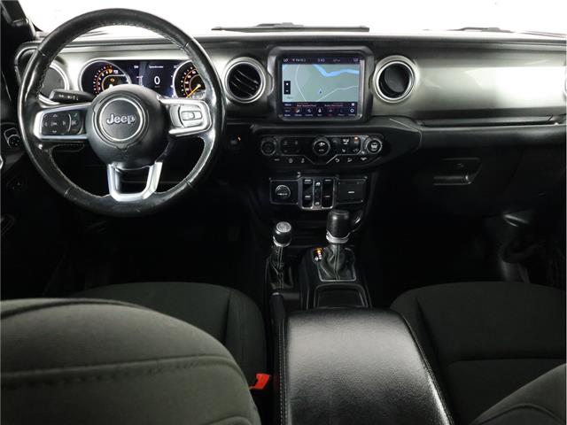 2020 Jeep Wrangler Unlimited Sahara (Stk: 25J162B) in Calgary - Image 14 of 24