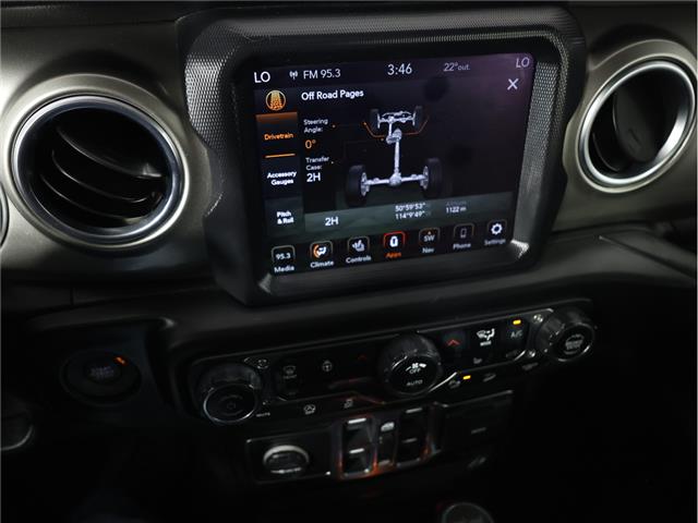 2020 Jeep Wrangler Unlimited Sahara (Stk: 25J162B) in Calgary - Image 20 of 24