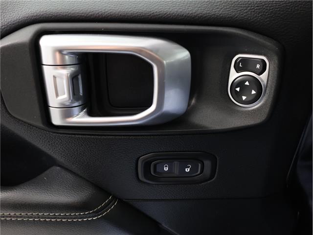 2020 Jeep Wrangler Unlimited Sahara (Stk: 25J162B) in Calgary - Image 24 of 24
