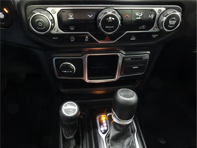 2022 Jeep Wrangler Sport (Stk: B20229) in Calgary - Image 13 of 16