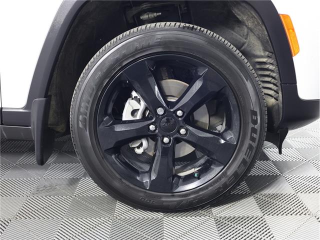 2024 Jeep Grand Cherokee Laredo (Stk: L621) in Calgary - Image 4 of 21