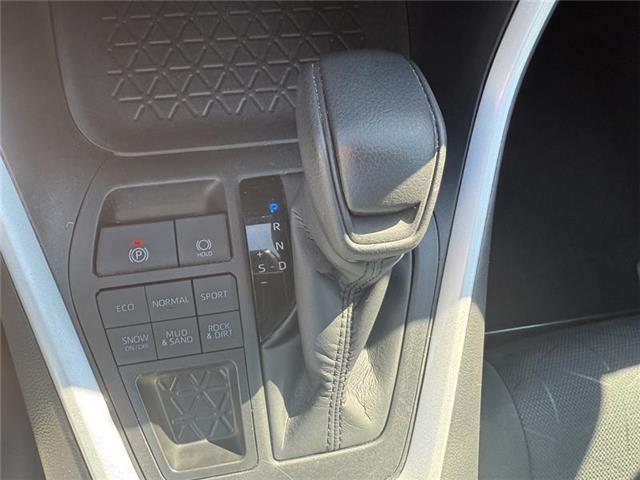 2024 Toyota RAV4 LE (Stk: PC6303) in Ottawa - Image 17 of 18