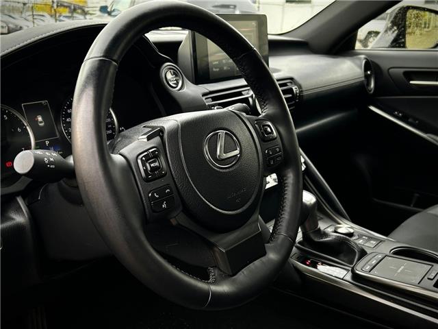 2023 Lexus IS 300 Base (Stk: 251332A) in Calgary - Image 5 of 19