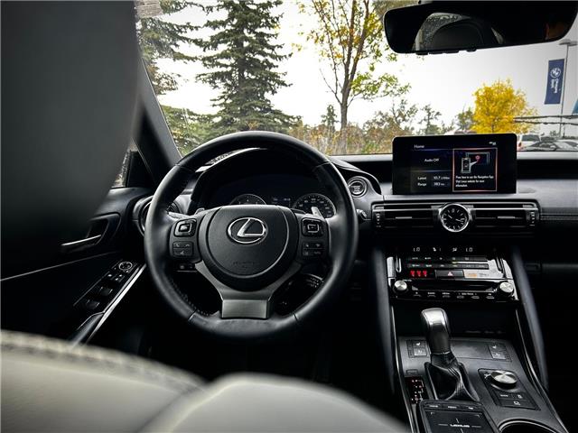 2023 Lexus IS 300 Base (Stk: 251332A) in Calgary - Image 10 of 19