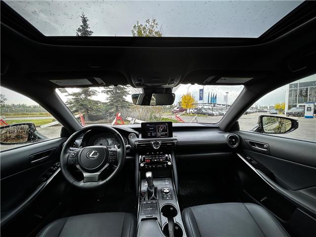 2023 Lexus IS 300 Base (Stk: 251332A) in Calgary - Image 8 of 19