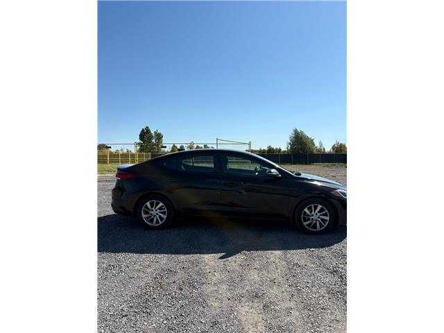 2017 Hyundai Elantra GL (Stk: 1633) in Ottawa - Image 2 of 6