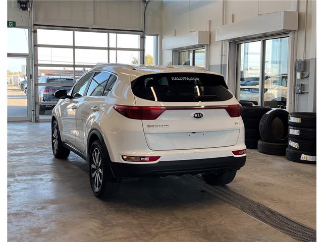 2017 Kia Sportage EX (Stk: 2561A) in Prince Albert - Image 4 of 13 2017 Kia Sportage EX (Stk: 2561A) in Prince Albert - Image 4 of 13