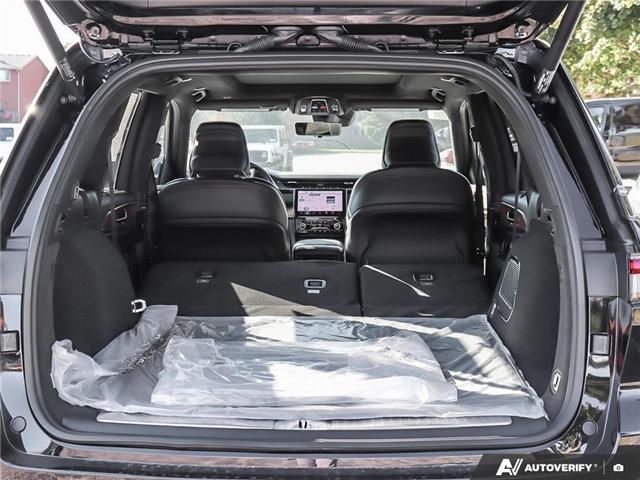 2025 Jeep Grand Cherokee Summit (Stk: S4036) in Hamilton - Image 11 of 27 2025 Jeep Grand Cherokee Summit (Stk: S4036) in Hamilton - Image 11 of 27