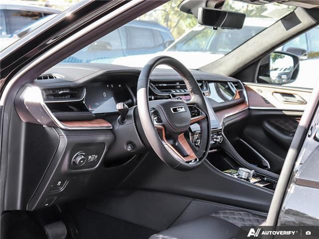 2025 Jeep Grand Cherokee Summit (Stk: S4036) in Hamilton - Image 13 of 27 2025 Jeep Grand Cherokee Summit (Stk: S4036) in Hamilton - Image 13 of 27