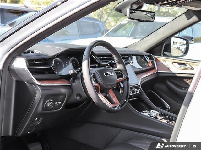 2025 Jeep Grand Cherokee L Summit (Stk: S4037) in Hamilton - Image 13 of 27