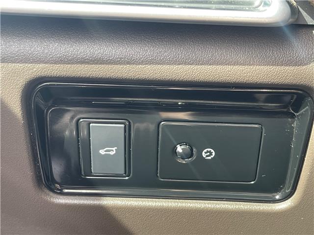 2017 Jaguar F-PACE 35t Prestige (Stk: J069668) in Scarborough - Image 17 of 27