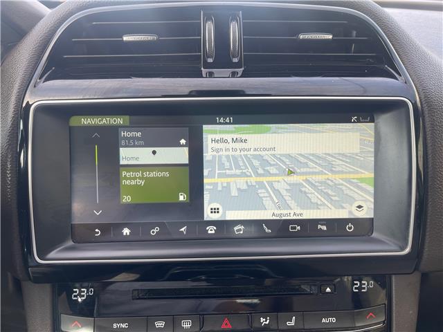 2017 Jaguar F-PACE 35t Prestige (Stk: J069668) in Scarborough - Image 23 of 27