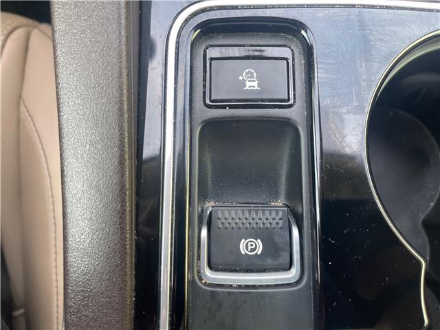 2017 Jaguar F-PACE 35t Prestige (Stk: J069668) in Scarborough - Image 27 of 27