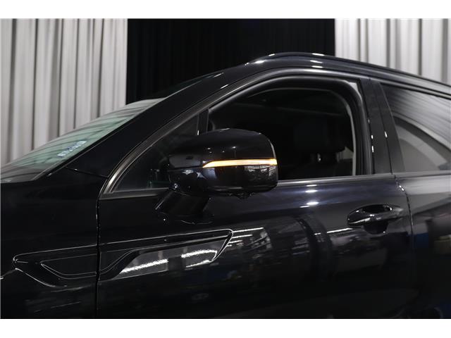 2023 Kia Sorento 2.5T SX w/Black Leather (Stk: 24979) in Edmonton - Image 8 of 30