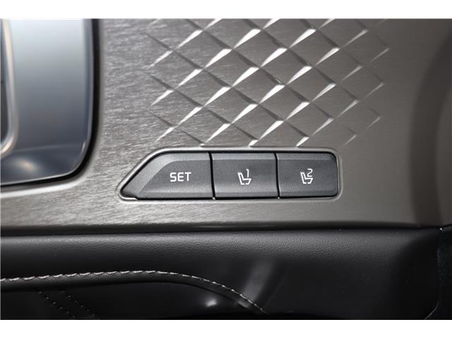 2023 Kia Sorento 2.5T SX w/Black Leather (Stk: 24979) in Edmonton - Image 13 of 30