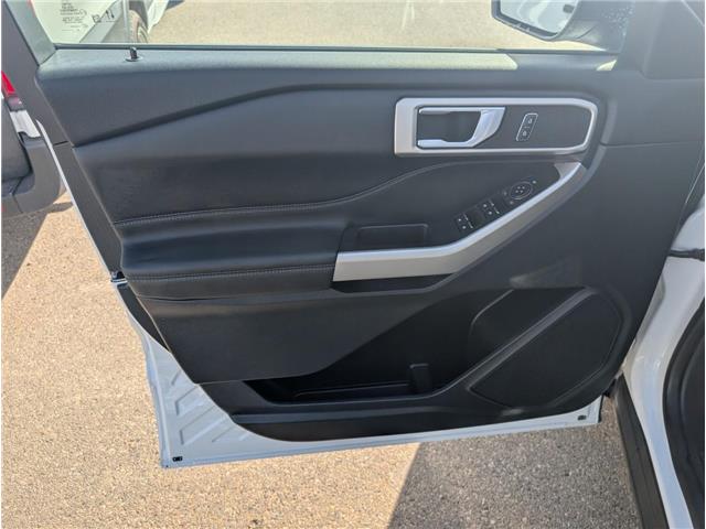 2023 Ford Explorer XLT (Stk: 19307) in Calgary - Image 21 of 28