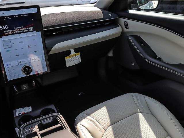 2025 Ford Mustang Mach-E Premium (Stk: 250862) in Toronto - Image 13 of 22