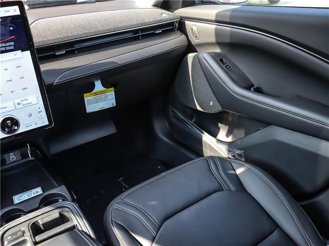 2025 Ford Mustang Mach-E Premium (Stk: 250863) in Toronto - Image 14 of 22