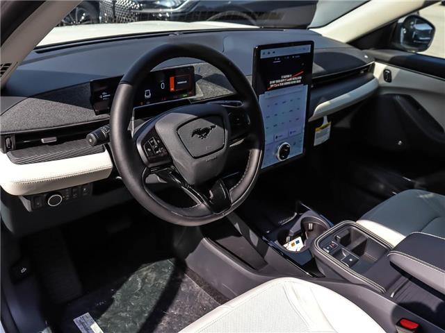 2025 Ford Mustang Mach-E Premium (Stk: 250861) in Toronto - Image 7 of 22